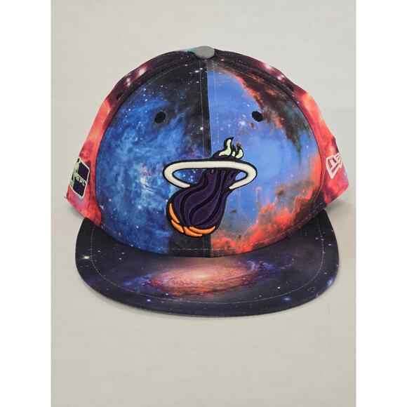 Miami Heat NBA New Era 59Fifty Fitted Hat Galaxy 7 1/4 Cap Intergalactic - Picture 1 of 6